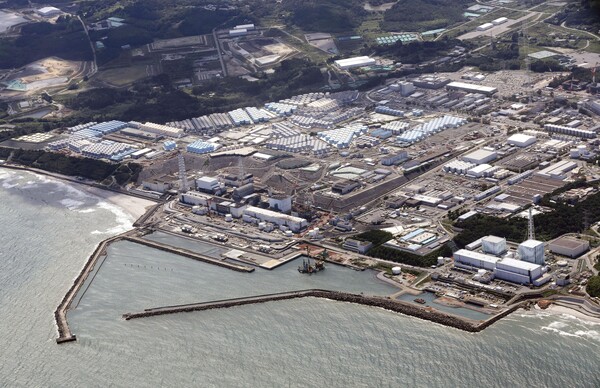 24일 오후 오염수 해양 방류를 시작한 후쿠시마 제1원자력발전소(사진=연합뉴스)