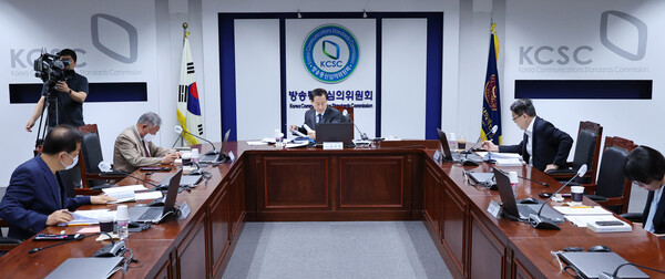 지난달 열린 방송통신심의위원회 방송심의소위원회 .(사진=연합뉴스)