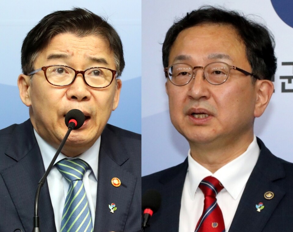 국민권익위원회 유철환 위원장(왼쪽)과 정승윤 부위원장 겸 사무처장 (사진=연합뉴스)