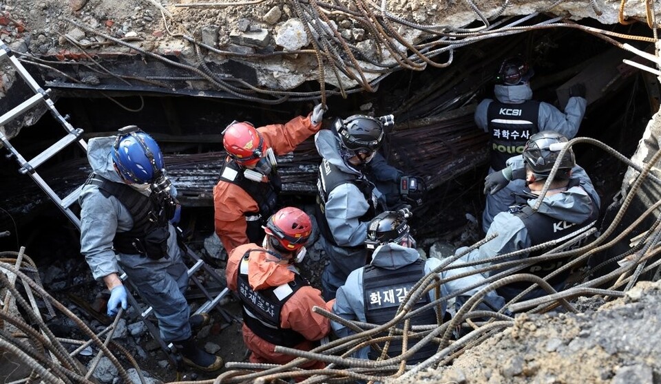 KT 아현국사 화재 감식 현장 (사진=연합뉴스)