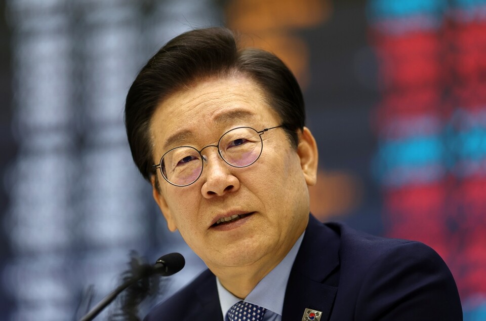 더불어민주당 이재명 대표가 지난달 28일 오전 서울 여의도 한국거래소에서 열린 대한민국 주식시장 활성화TF 현장 간담회에서 발언하고 있다 (사진=연합뉴스)