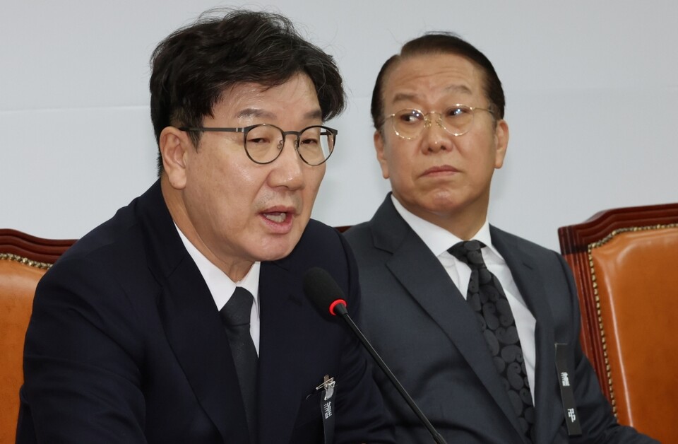 국민의힘 권성동 원내대표가 31일 오후 국회에서 열린 제주항공 여객기사고 긴급대책회의에서 발언하고 있다 (사진=연합뉴스)