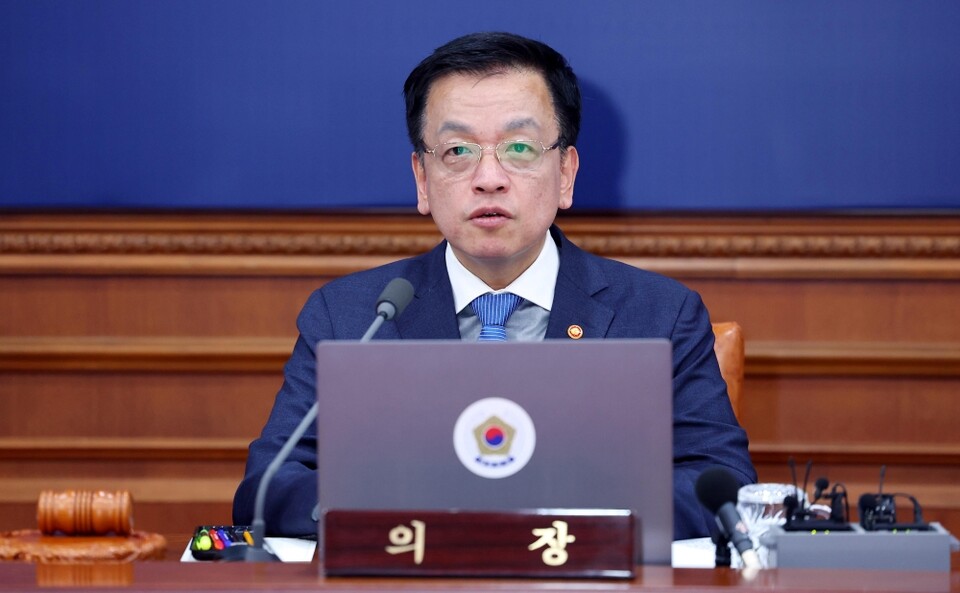 최상목 대통령 권한대행이 국무회의에서 발언하는 모습 (사진=연합뉴스)