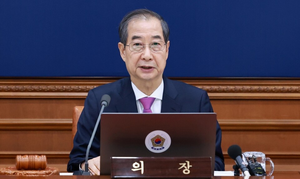 한덕수 대통령 권한대행 국무총리가 지난 8일 정부서울청사에서 열린 국무회의에서 발언하고 있다 (사진=연합뉴스)