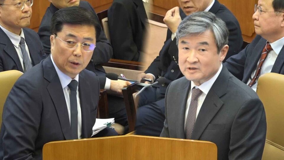 국가정보원 홍장원 전 1차장(왼쪽)과 조태용 원장 (사진=연합뉴스)