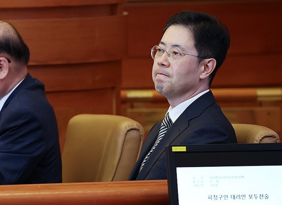 손준성 대구고검 차창검사가 지난 5월 13일 서울 종로구 헌법재판소에서 열린 고발사주 의혹 탄핵심판 첫 정식 변론기일에 출석한 모습 (공동취재=연합뉴스)