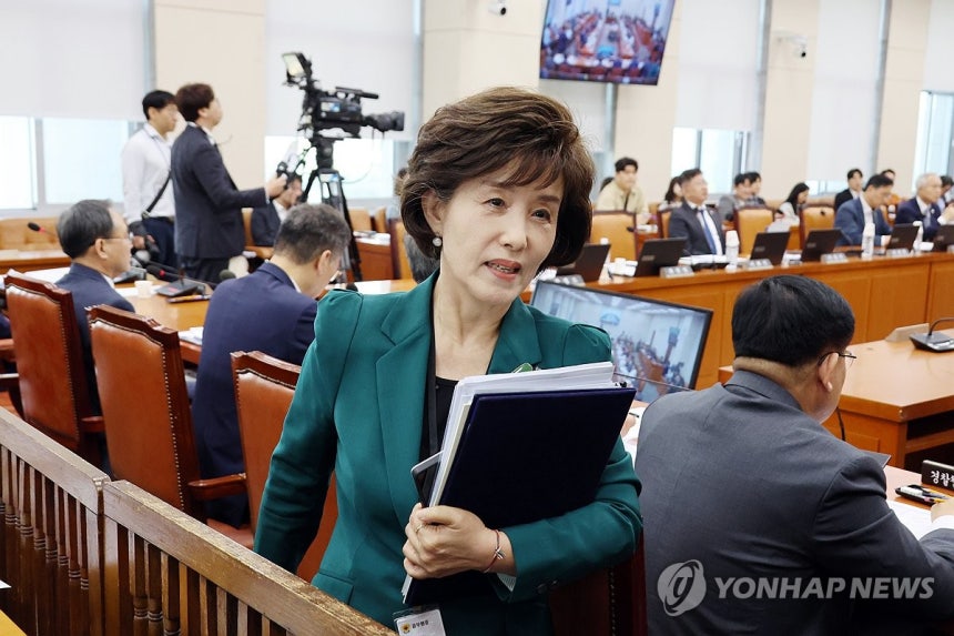 박선영 진화위원장 (연합뉴스)